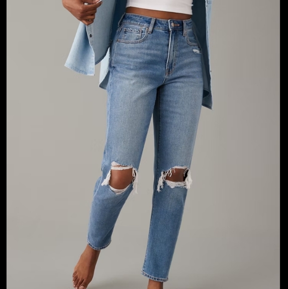 American Eagle Outfitters Women's Blue Mom Jeans - Picture 1 of 7
